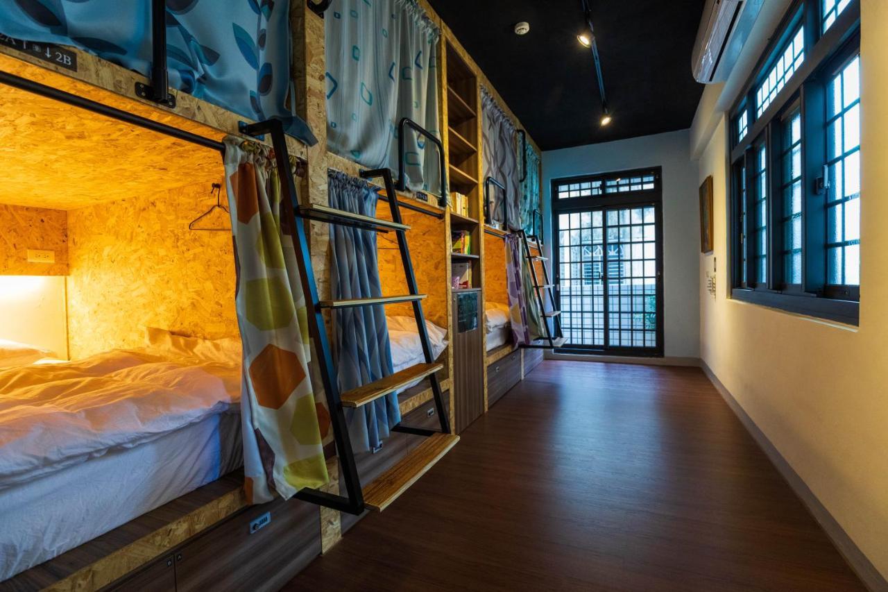 דאשי Hostel Alley Inn -桃園民宿075 מראה חיצוני תמונה